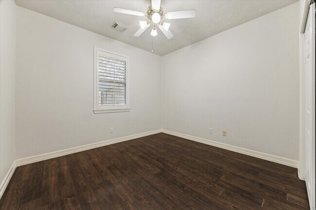 Building Photo - 7823 Desert Canyon Ct