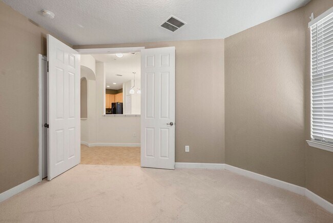 Building Photo - Beautiful Avila 3/2 with preserve view!