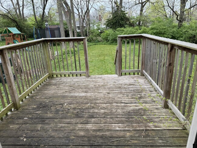 Building Photo - 633 Ohio St