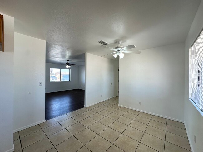 Building Photo - 6527 Nielsen Way