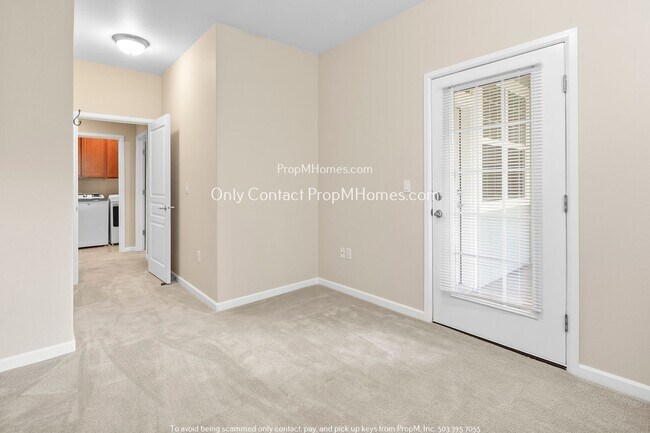 Building Photo - Elegant Condo with Dual Balconies and Spac...