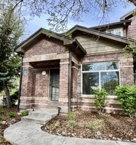 Building Photo - 6502 Silver Mesa Dr
