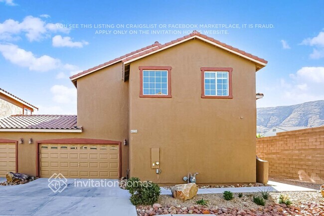 Building Photo - 4039 Sparrow Rock St