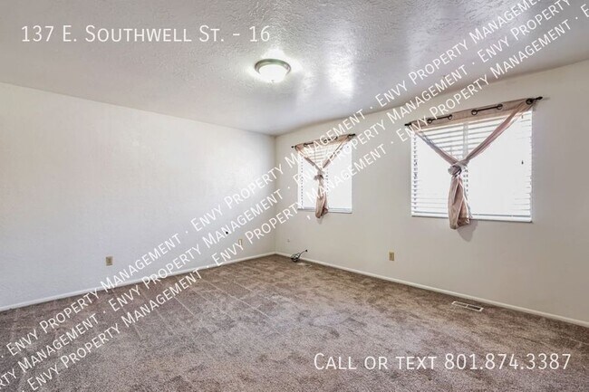 Building Photo - 137 E Southwell St