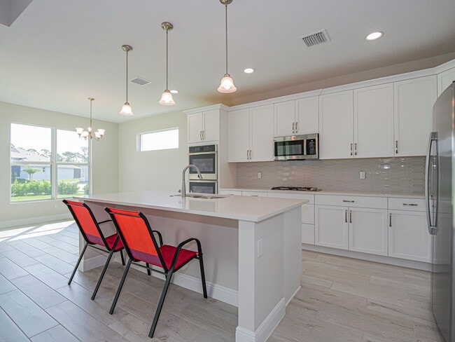 Building Photo - 6423 High Pointe Cir