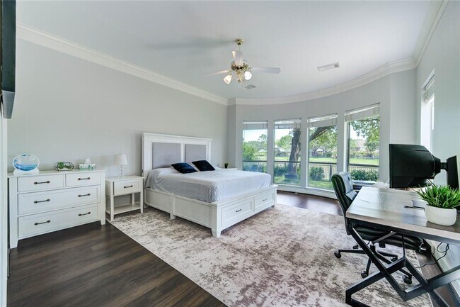 Building Photo - 6219 Mound Airy Ct