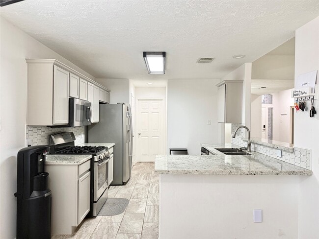 Building Photo - 3226 Candlepine Dr