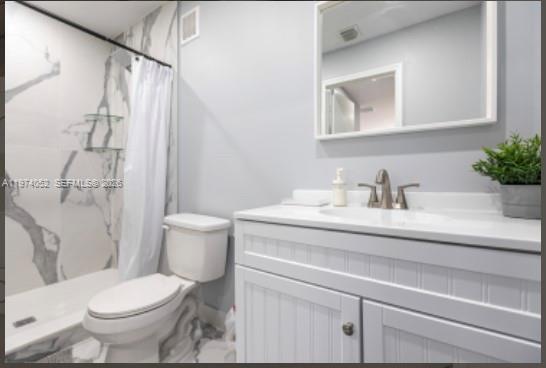 Building Photo - 7125 NW 173rd Dr