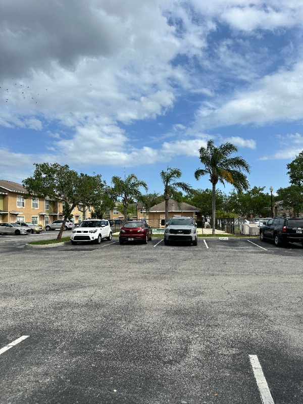 Building Photo - 312 Cervantes Dr