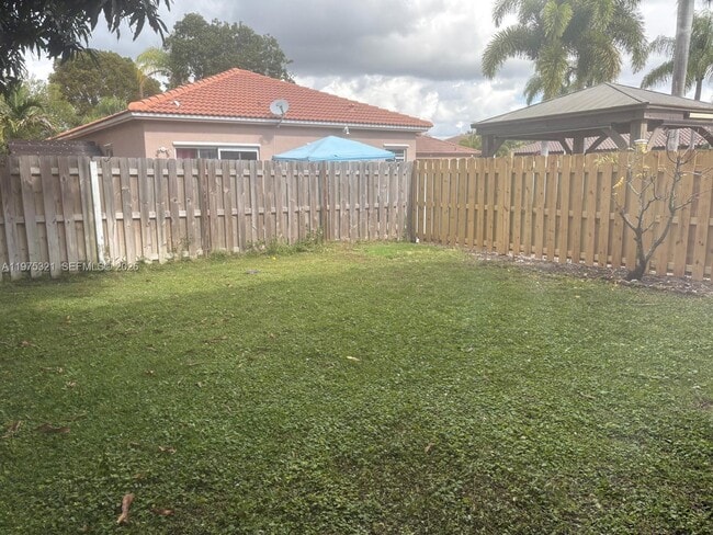 Building Photo - 19249 NW 13th St