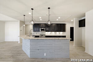 Building Photo - 1615 Lookout Point