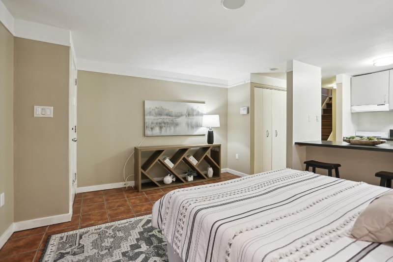 Building Photo - 1708 Johnson Ave NW