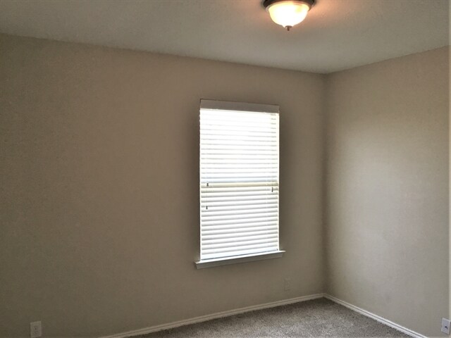 Building Photo - 8051 Athens Way