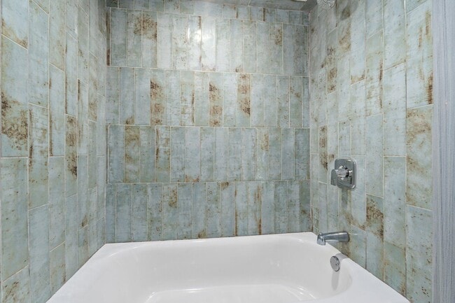 Building Photo - 5203 S Indian River Dr