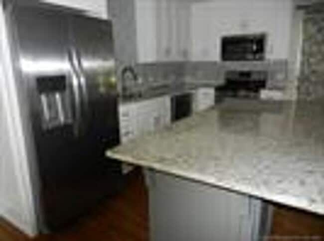 Building Photo - Adorable updated 3 bedroom home in Berryhill Schools.