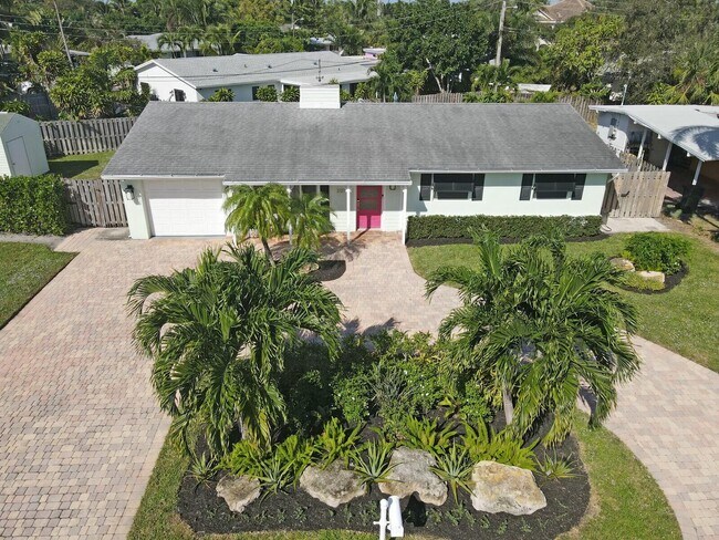 Building Photo - 301 Enfield Rd