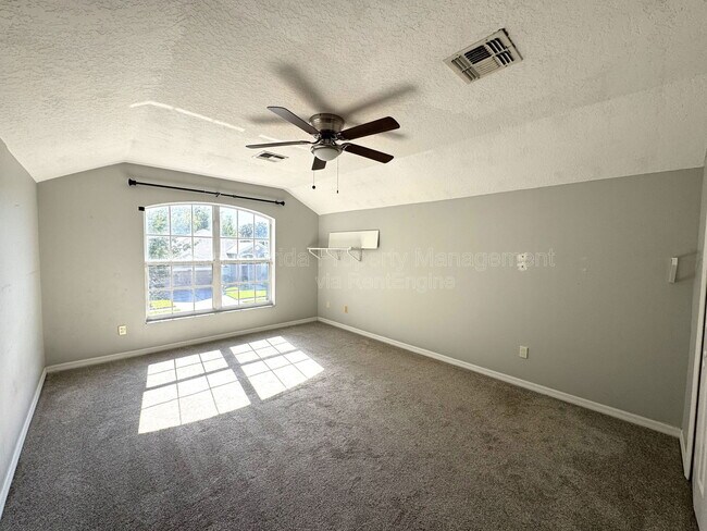 Building Photo - 10108 Marsh Pine Cir