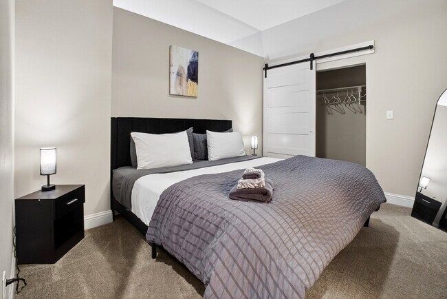 Building Photo - 110 N Boston Ave