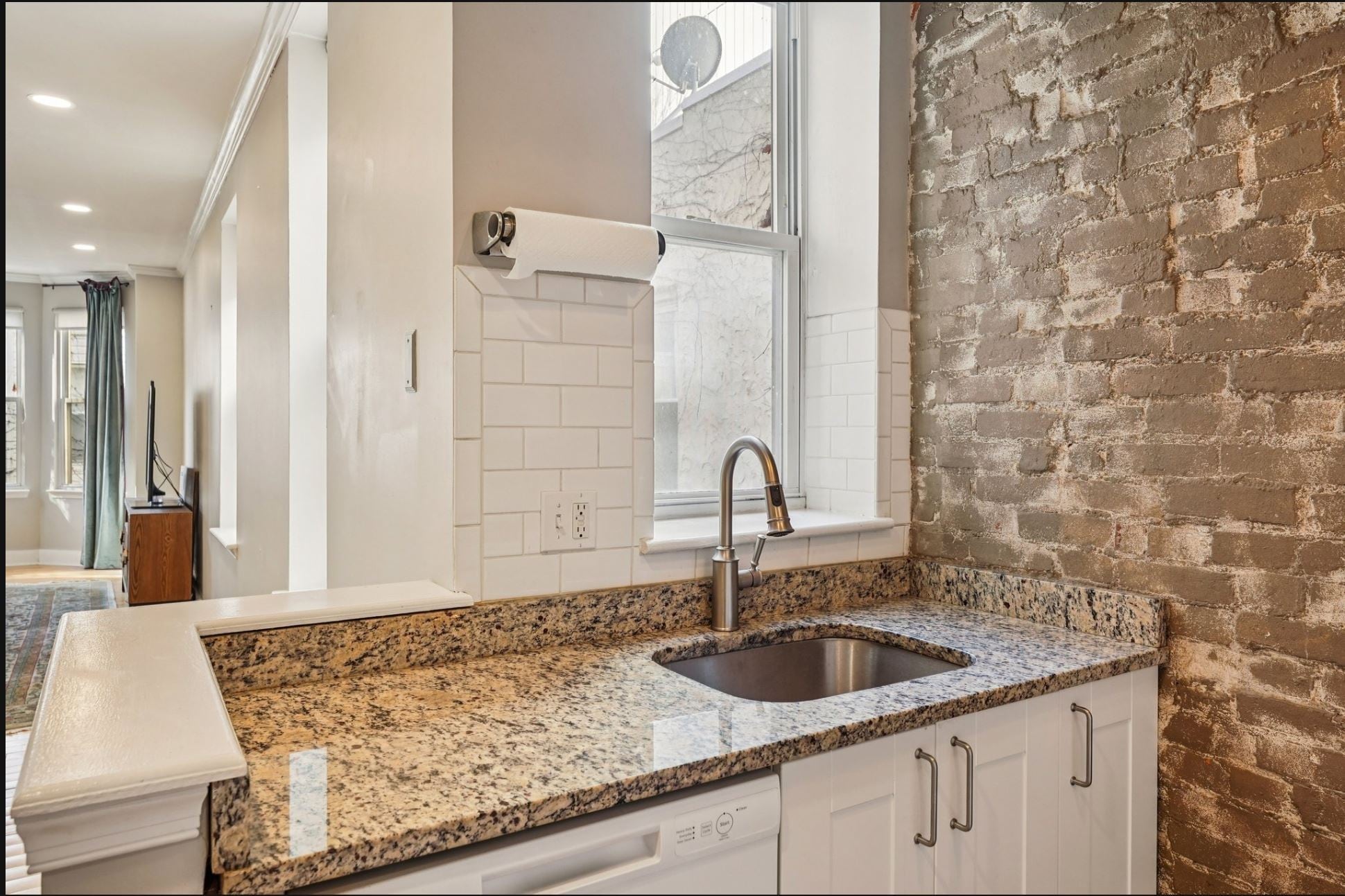 Building Photo - 1516 South St