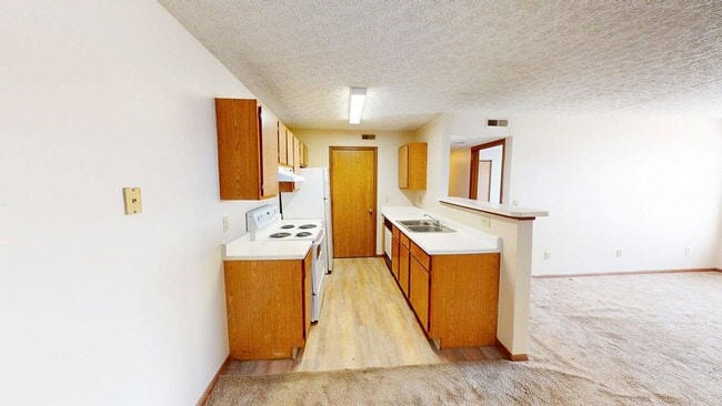 Building Photo - 5399 Cypress Chase