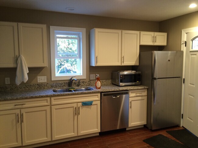 763 Unit A Kitchen - 763 S Aurora St