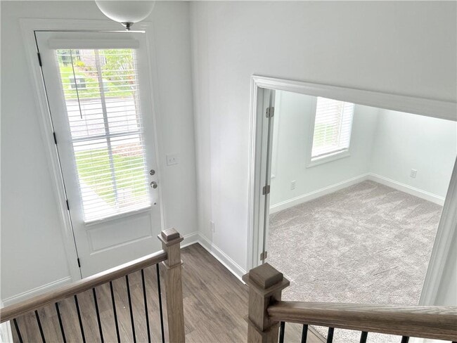 Building Photo - 3589 Myron Pl