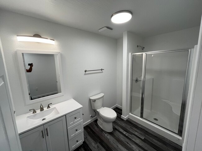 Building Photo - 949 St Louis St