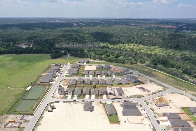 Building Photo - 216 Skipping Stone Run