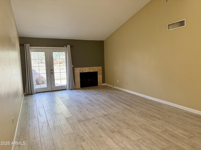 Building Photo - 1632 N El Camino