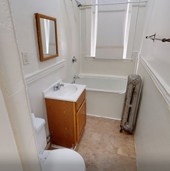 Building Photo - 9/1 - No Fee! Spacious studio in Allston, heat inc!