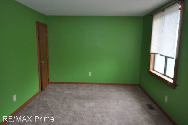 Building Photo - 2 br, 2.5 bath House - 355 Bridgewater Drive