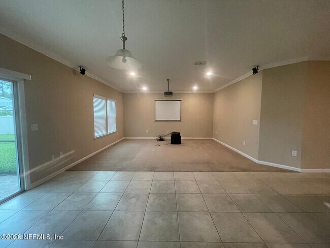 Building Photo - 2618 Las Calinas Blvd