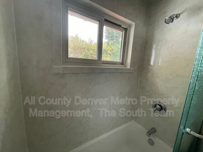 Building Photo - 4120 S Inca St