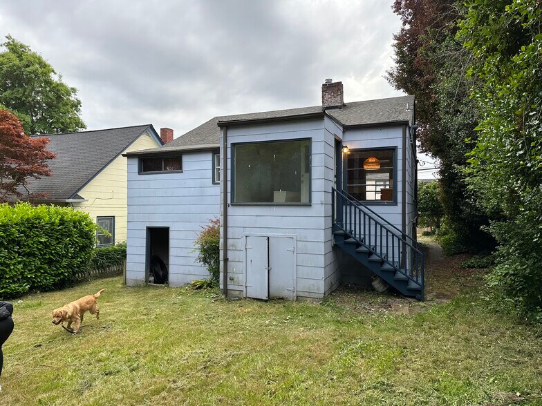 Backyard - 4038 Greenwood Avenue North