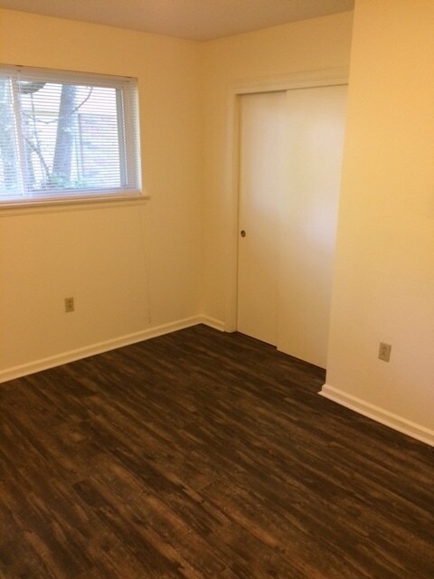 Building Photo - 1767 Peck Dr