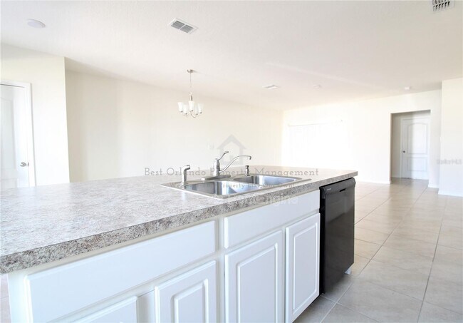 Building Photo - 1842 Katz Crossing Dr