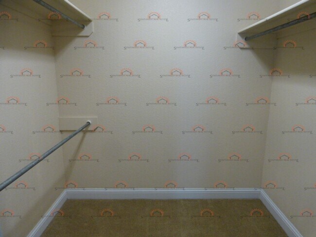 Building Photo - 301 Starlite Dr