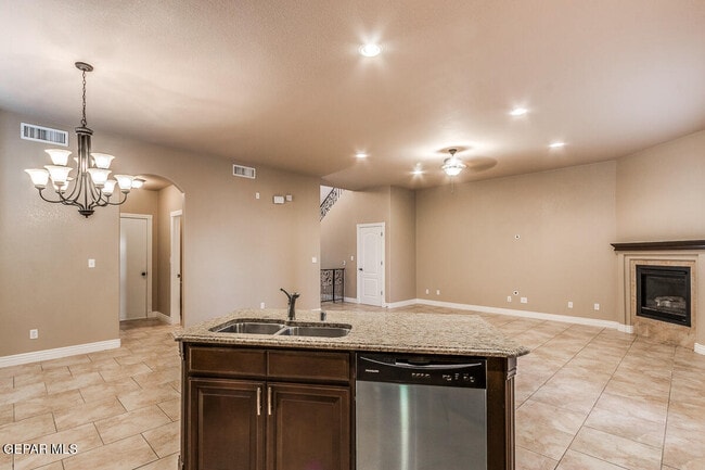 Building Photo - 3654 Almond Beach Dr