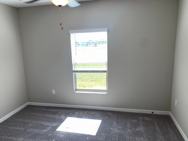 Building Photo - 9806 Lemon Drop Lp