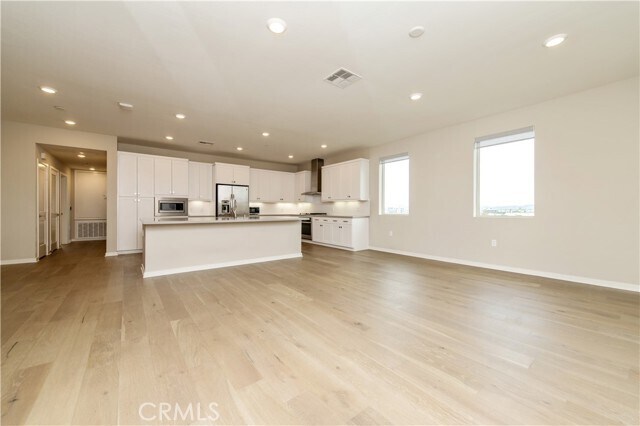 Building Photo - 135 Bowery