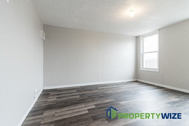 Building Photo - 517 Mosher St