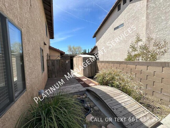 Building Photo - 3063 W Ave J4