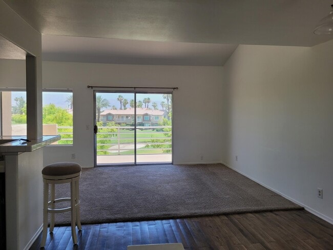 Building Photo - 78347 Scarlet Ct