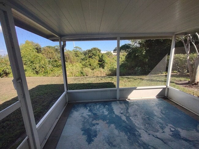 Building Photo - 3471 Horse Creek Cir