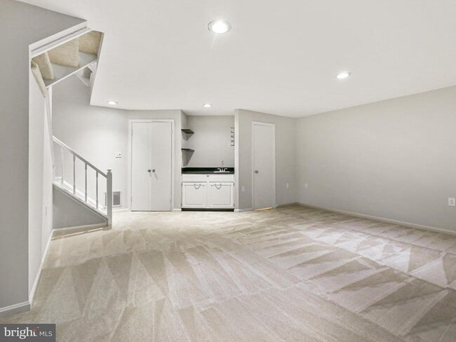 Building Photo - 11800 Critton Cir