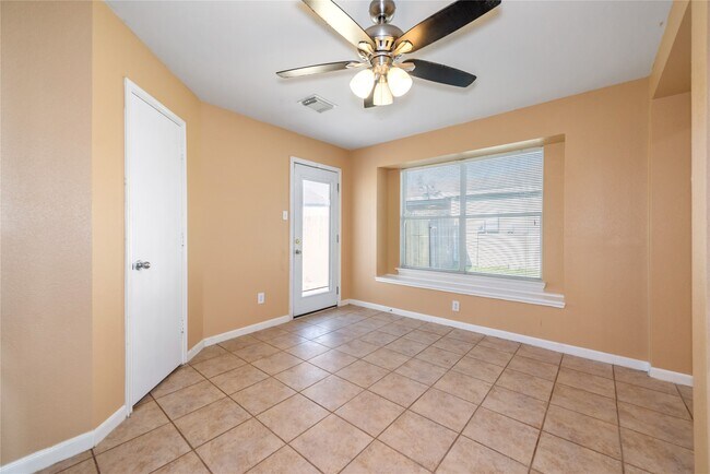 Building Photo - 21219 Misty Brook Bend Ln