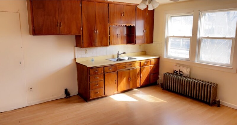 Building Photo - 2690 S 10th St