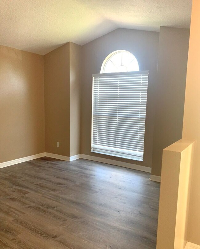 Building Photo - 1212 Moses Creek Ct