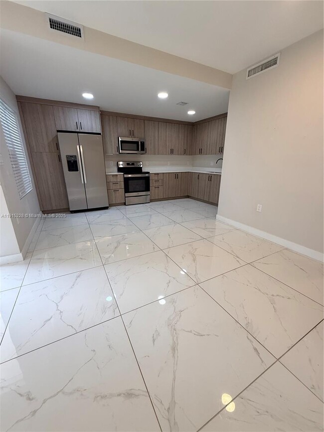 Building Photo - 25743 SW 144th Ave