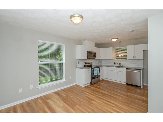 Building Photo - 148 Shawns Way